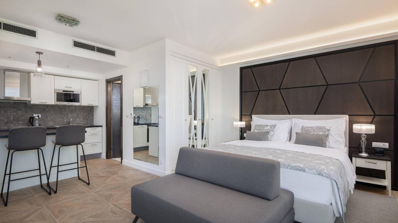 ספליט Ellure Luxury Suites מראה חיצוני תמונה
